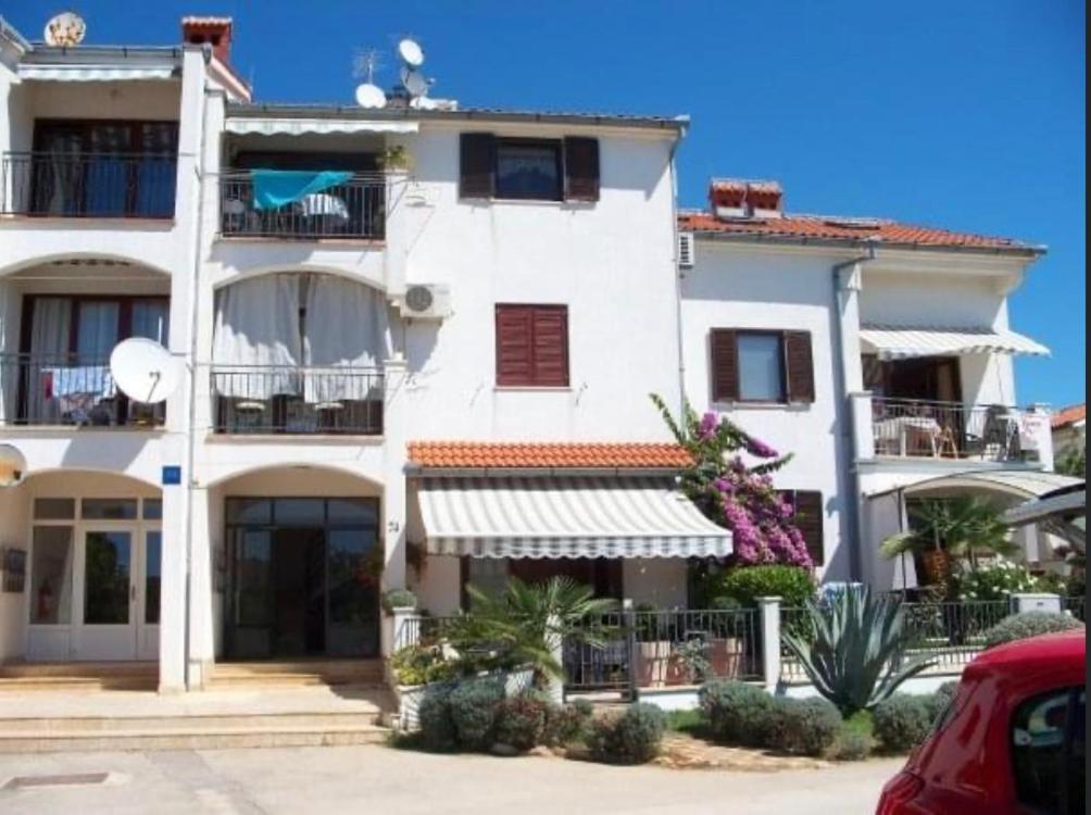 Olivia, Seaside Apartment In Medulin, Croatia Zewnętrze zdjęcie